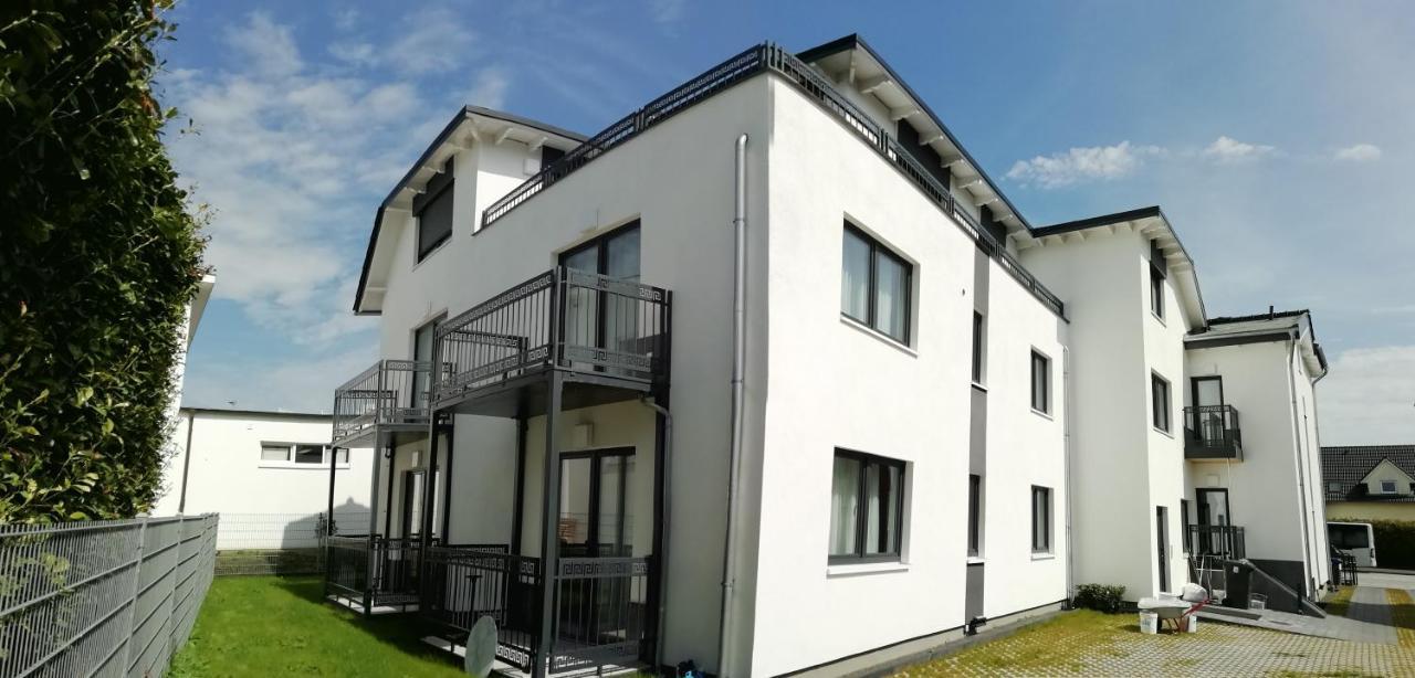 Gepflegtes Und Schoenes Ferienapartment Im Neubau Lubeck Luaran gambar